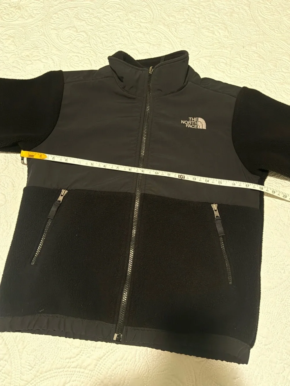 The‎ North Face Kids Black  Fleece Jacket M